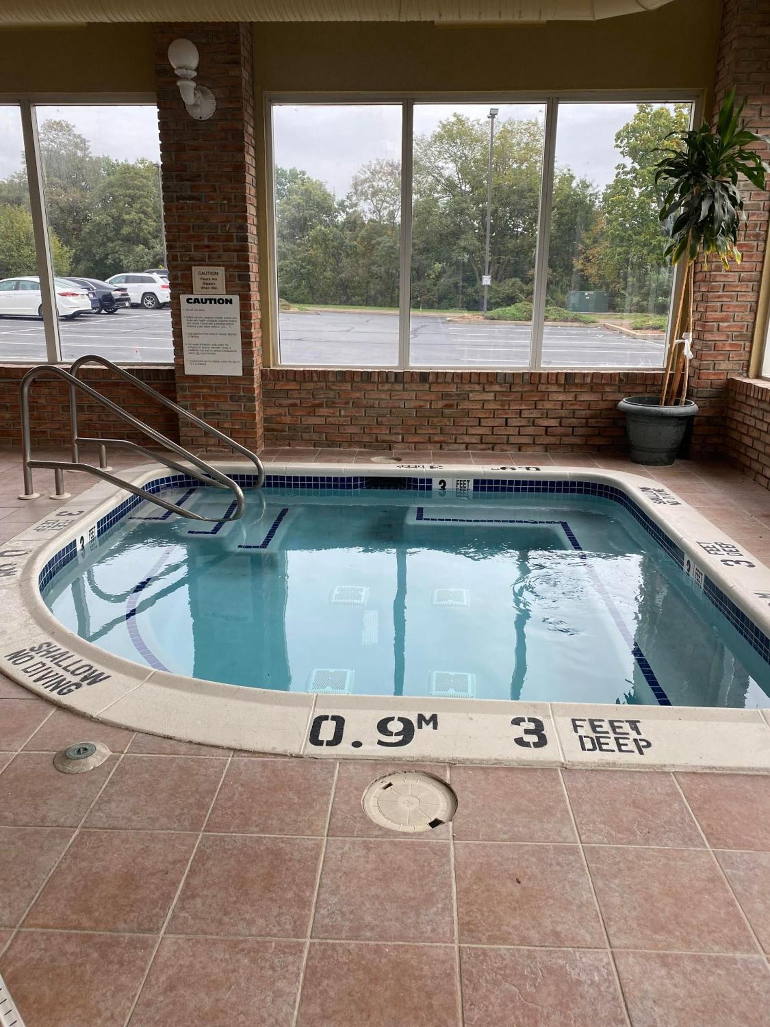 Comfort Suites Scranton Near Montage Mountain Exterior foto
